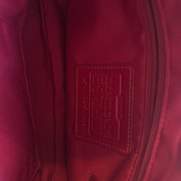 Coach F17439 Signature C 2-Way bag - Picture 7 of 8